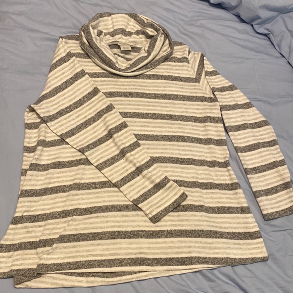 Womens Van Heusen sweater, size XL, off white and grey striped - Picture 1 of 3